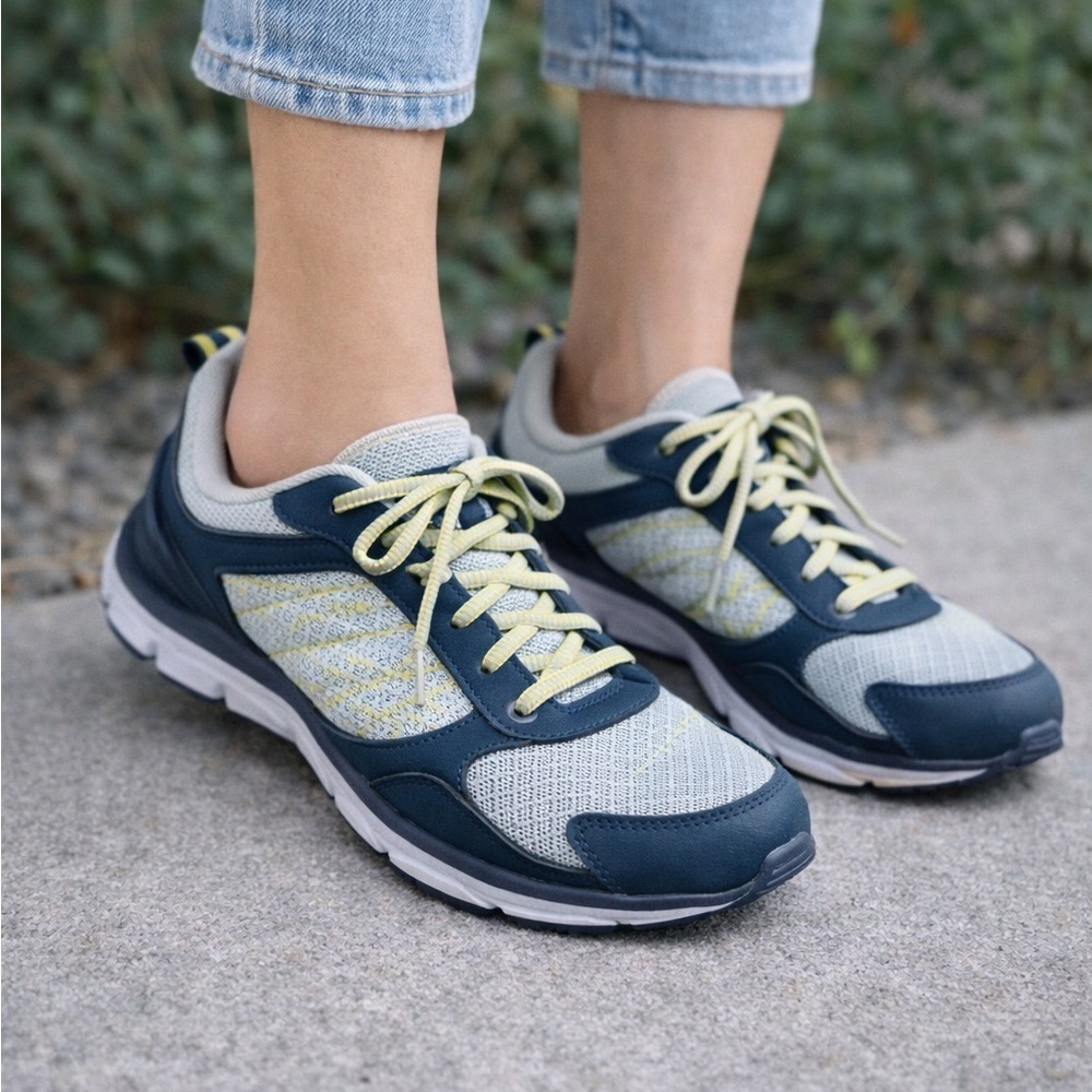 Mountain warehouse Stylish Gray and Blue Athletic Shoes